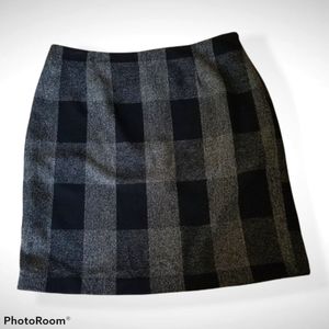 Richard Malcolm black and gray plaid skirt size 14